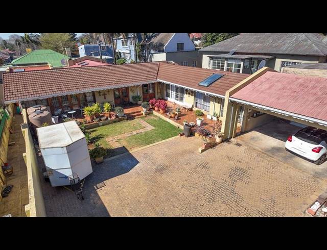 3 BEDROOM HOUSE FOR SALE IN KENSINGTON